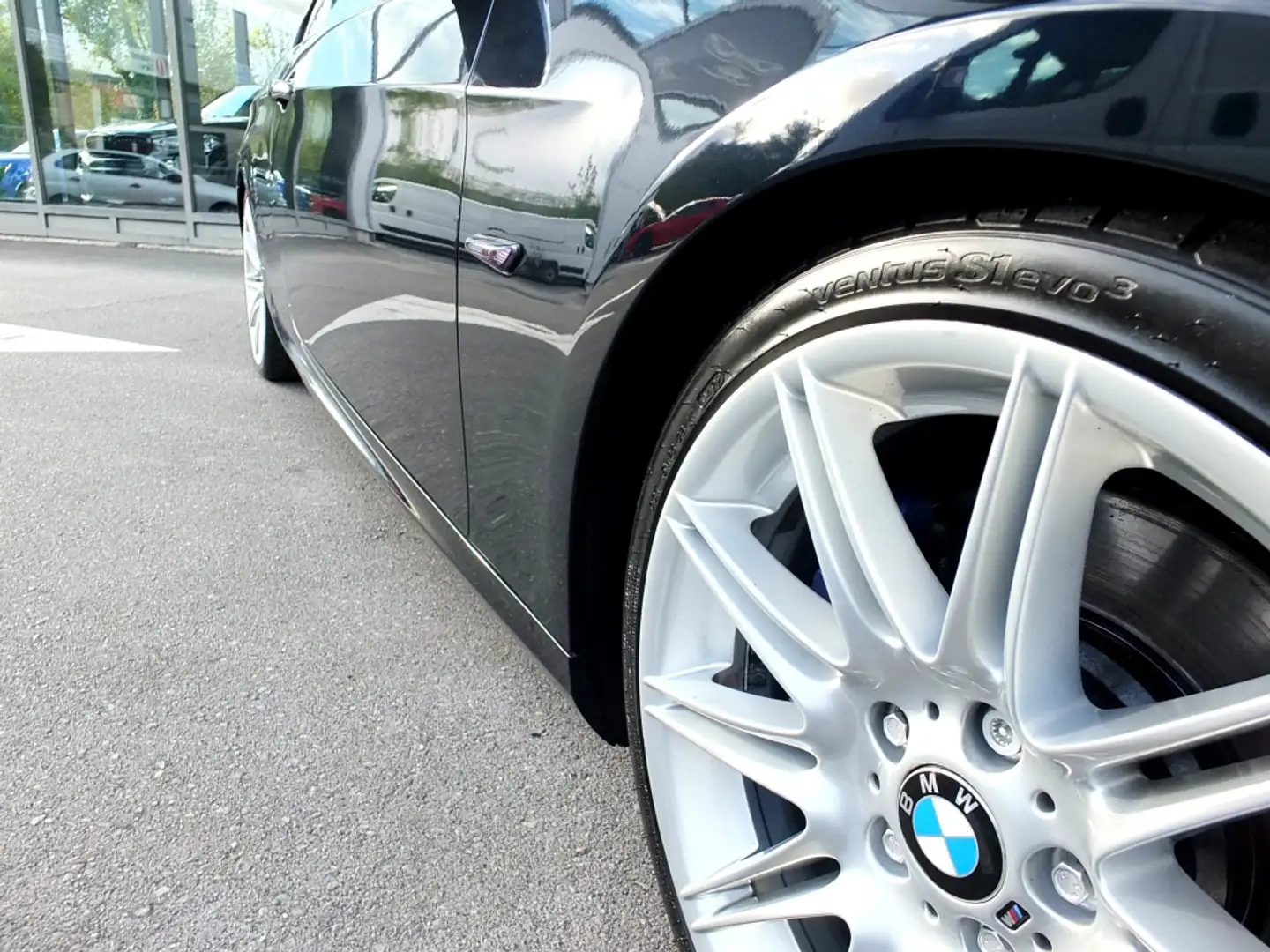 BMW 335 335i Cabrio Aut. Niebieski - 2