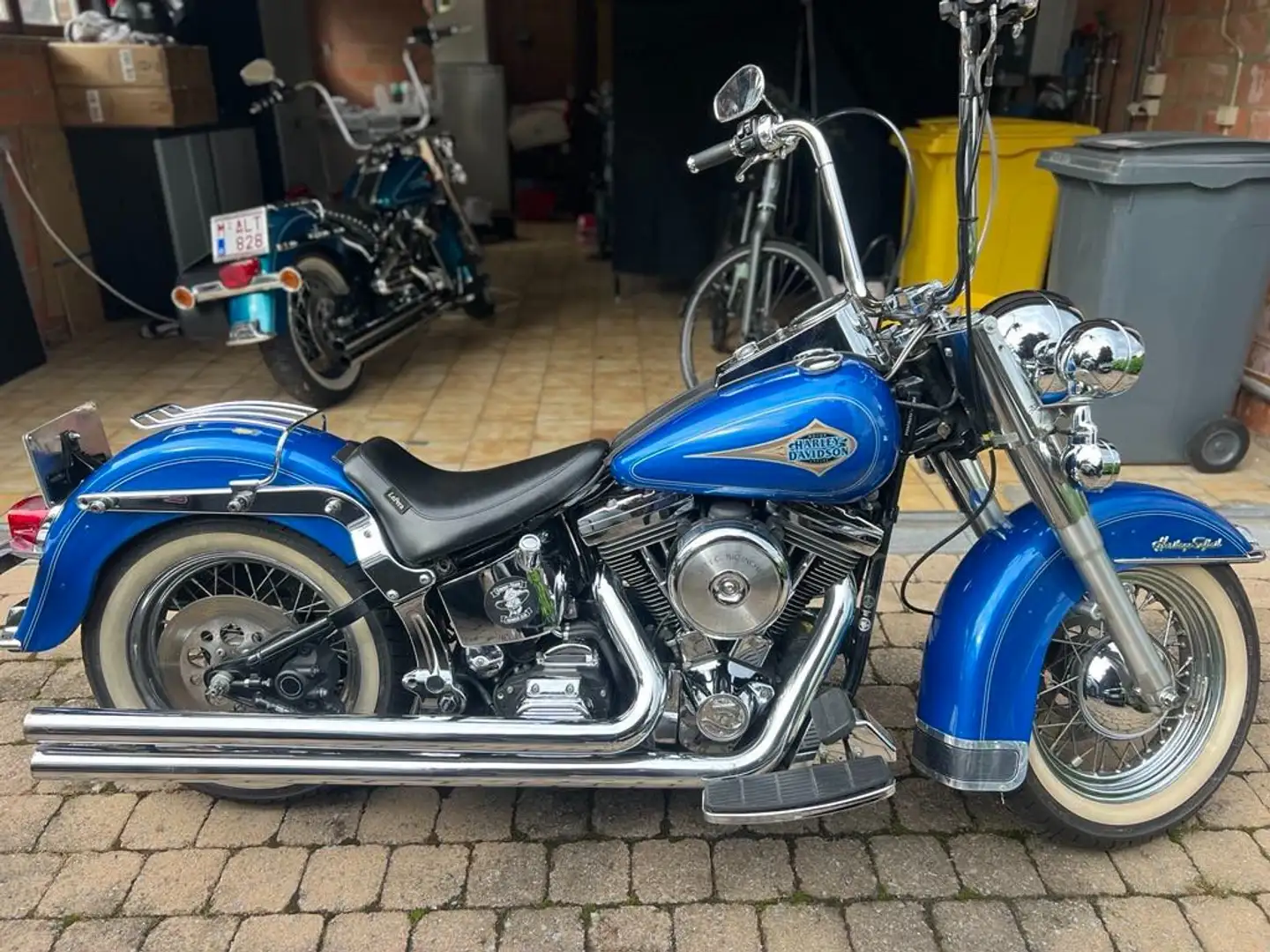 Harley-Davidson Heritage Softail Azul - 2