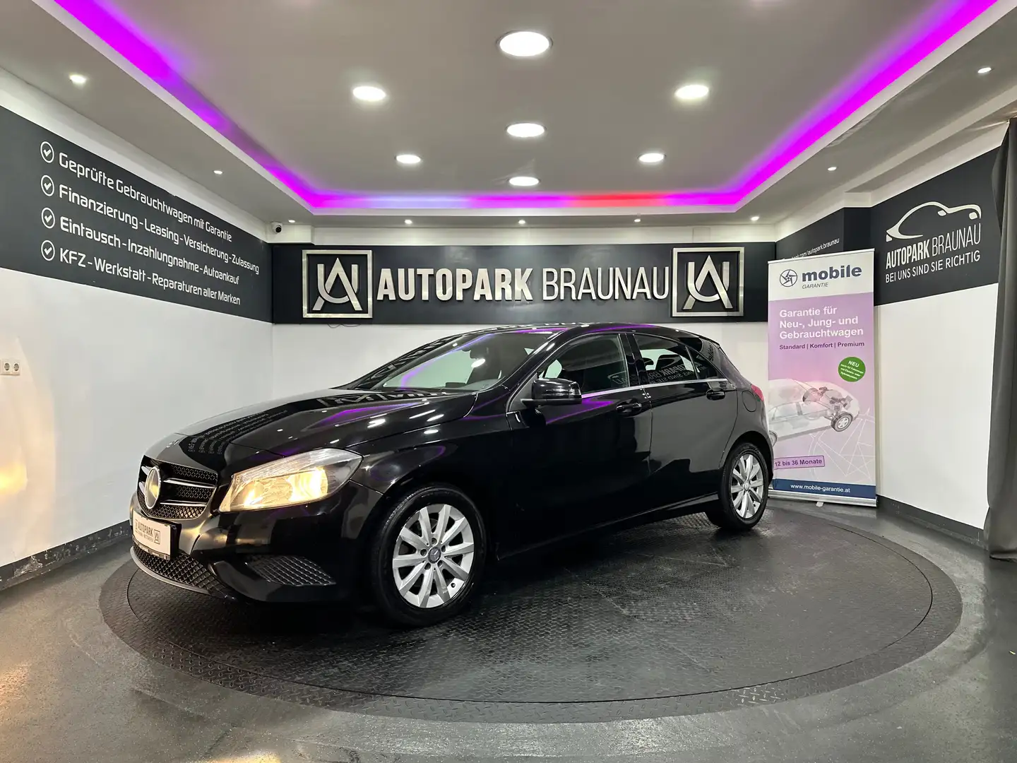 Mercedes-Benz A 180 BlueEfficiency Style *NEUES-PICKERL* Schwarz - 2