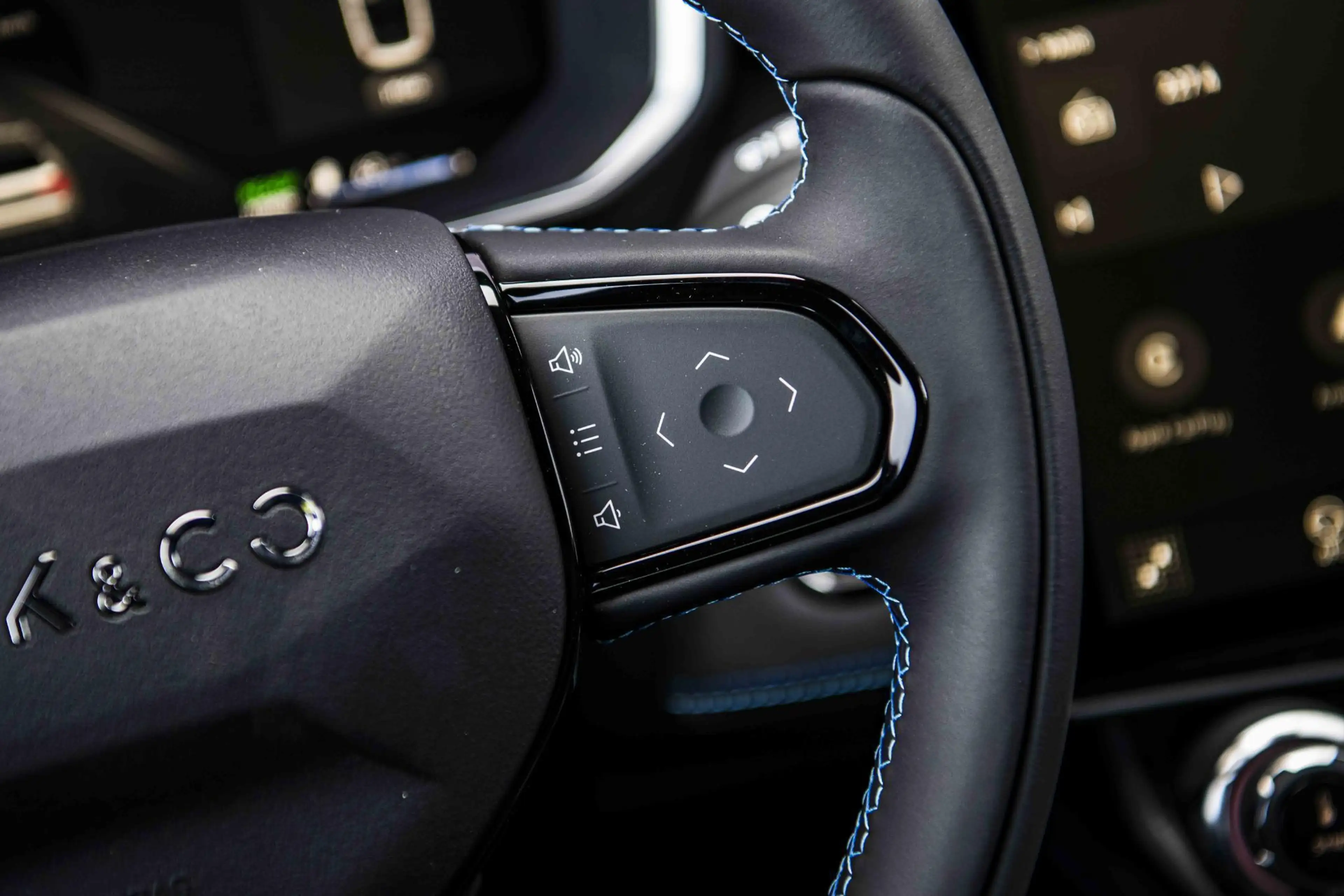 Lynk & Co 01 1.5 Plug-in Hybrid | PHEV | Donkere Hemelbekleding — photo 13