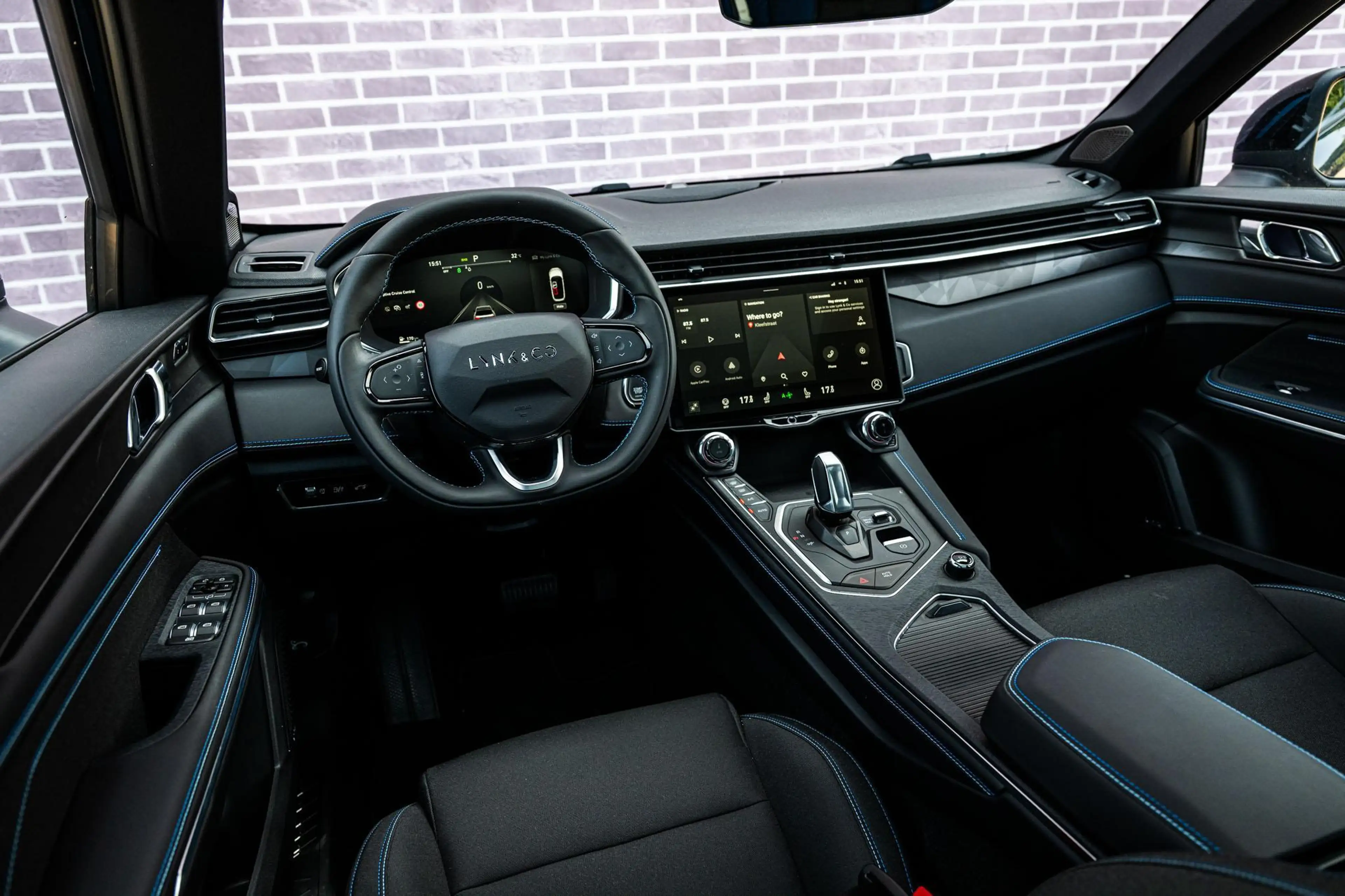Lynk & Co 01 1.5 Plug-in Hybrid | PHEV | Donkere Hemelbekleding — photo 4