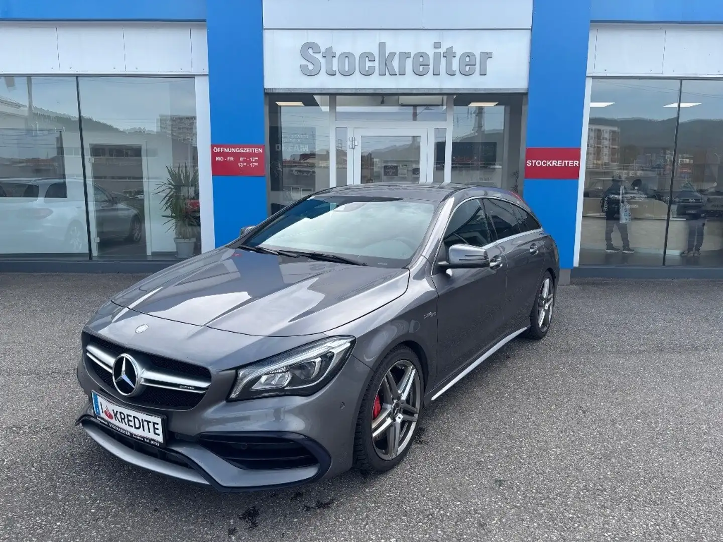 Mercedes-Benz CLA 45 AMG Shooting Brake 4MATIC Aut.*LED*NAVI*KAMERA*SZH Grau - 1