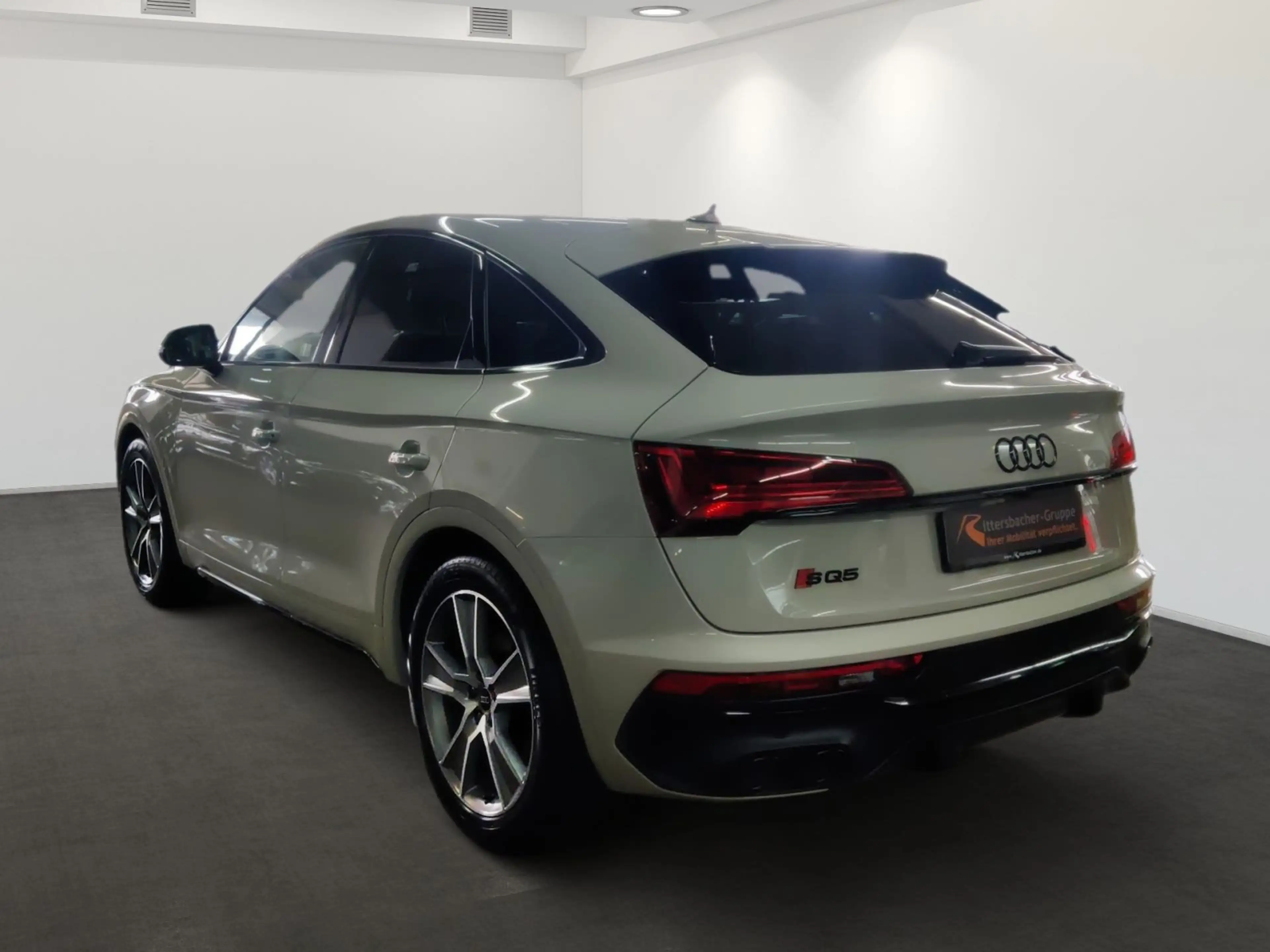 Audi SQ5 B&O AHK Matrix Luftfahrwerk Stadt+ — photo 6