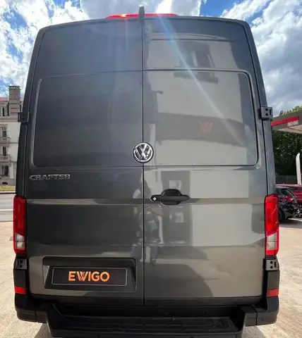 Volkswagen Crafter view 5