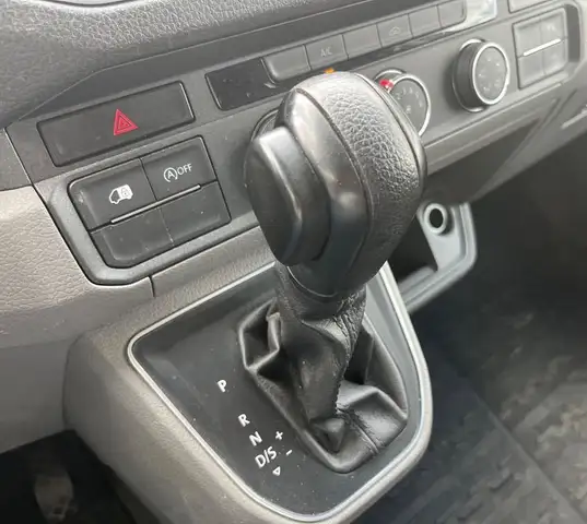Volkswagen Crafter view 15