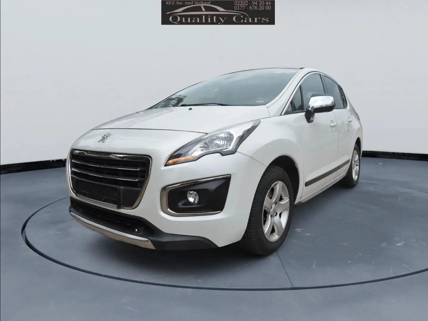 Peugeot 3008 Hybrid / Diesel 2.0HDI  Navi , Pano, Weiß - 1