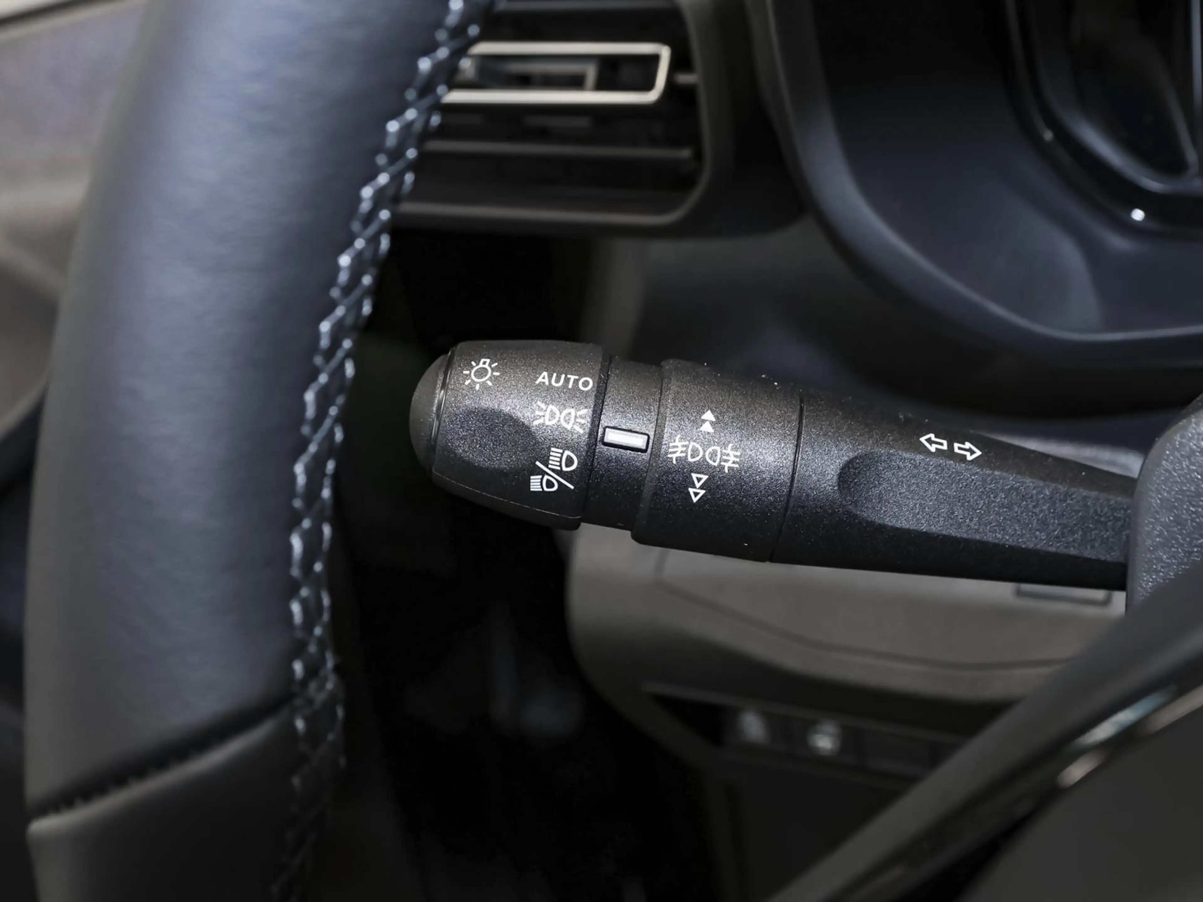 Toyota Proace City Verso L2 Teamplayer 1,2-l-Turbo PDC — photo 12