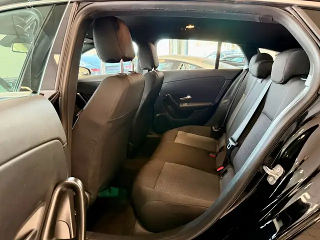 Mercedes-Benz Cla view 8
