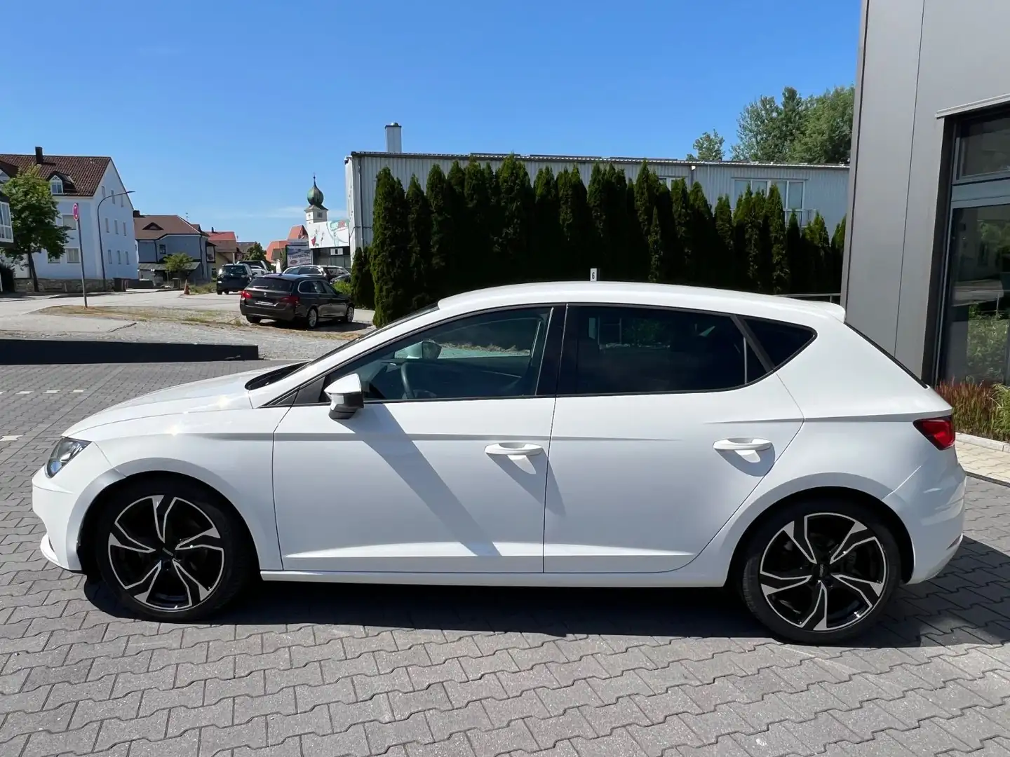 SEAT Leon * Leon 1.2 TSI 110PS Reference Klima Euro 6 * Blanco - 2