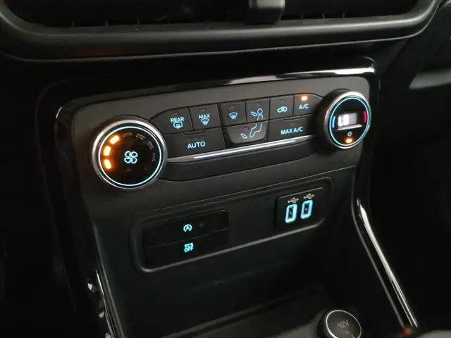 Ford EcoSport view 14