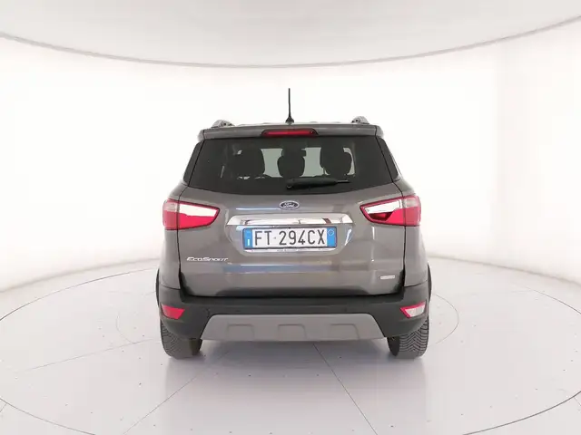Ford EcoSport view 4