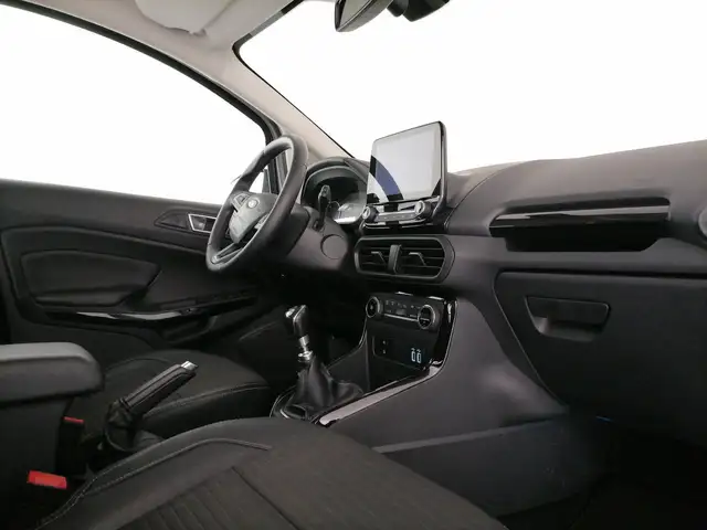 Ford EcoSport view 7