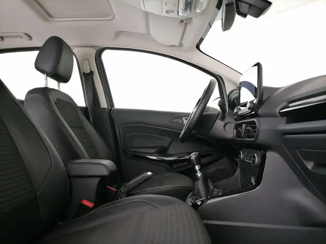 Ford EcoSport view 6