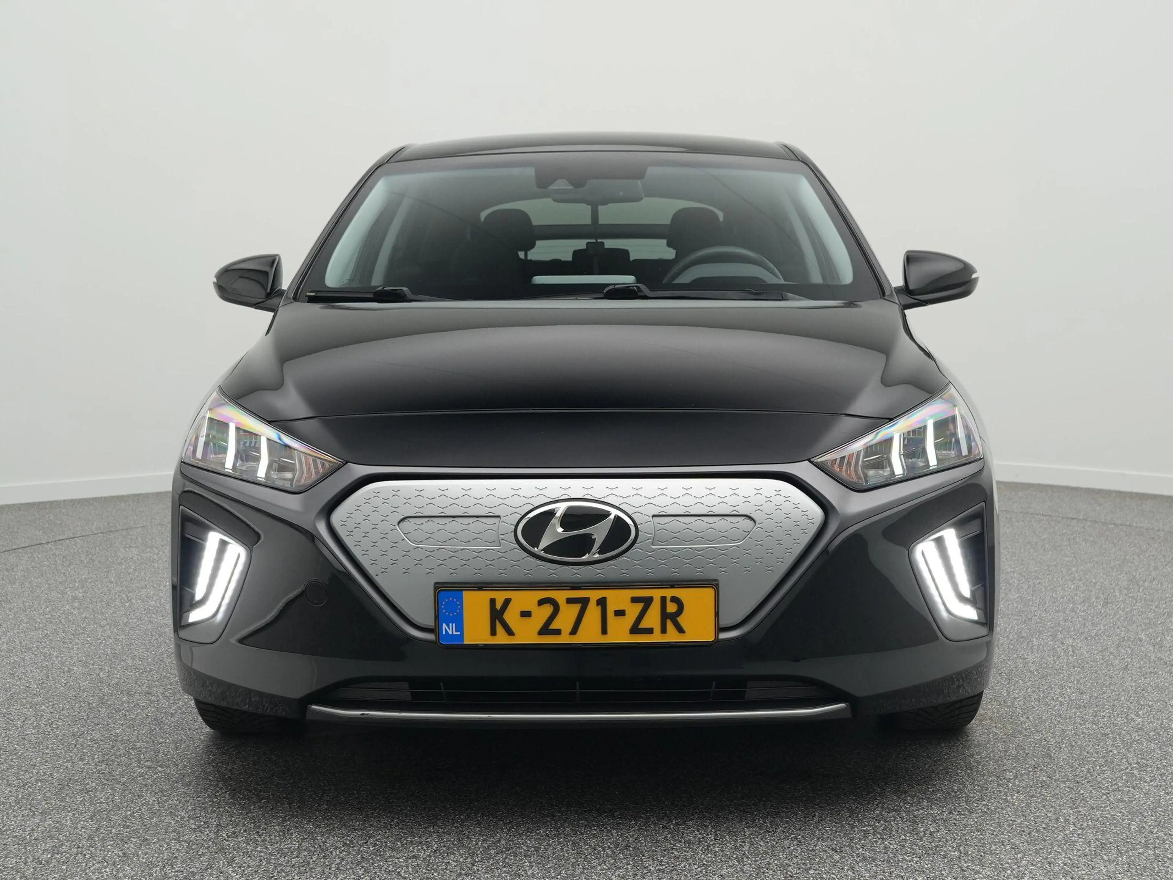 Hyundai IONIQ Comfort EV 38 kWh | Achteruitrijcamera | Stoelverw — photo 6