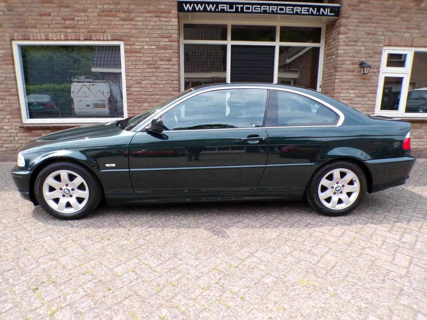 BMW 318 3-serie Coupé 318Ci Executive Automaat / Clima Groen - 2