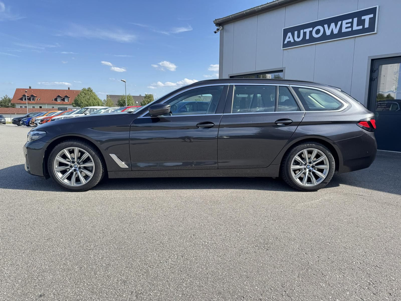 BMW 520 d Touring LED Kamera Leder Panorama — photo 3