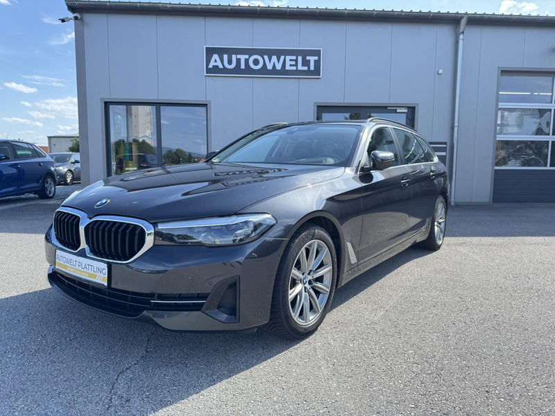 BMW 520 d Touring LED Kamera Leder Panorama