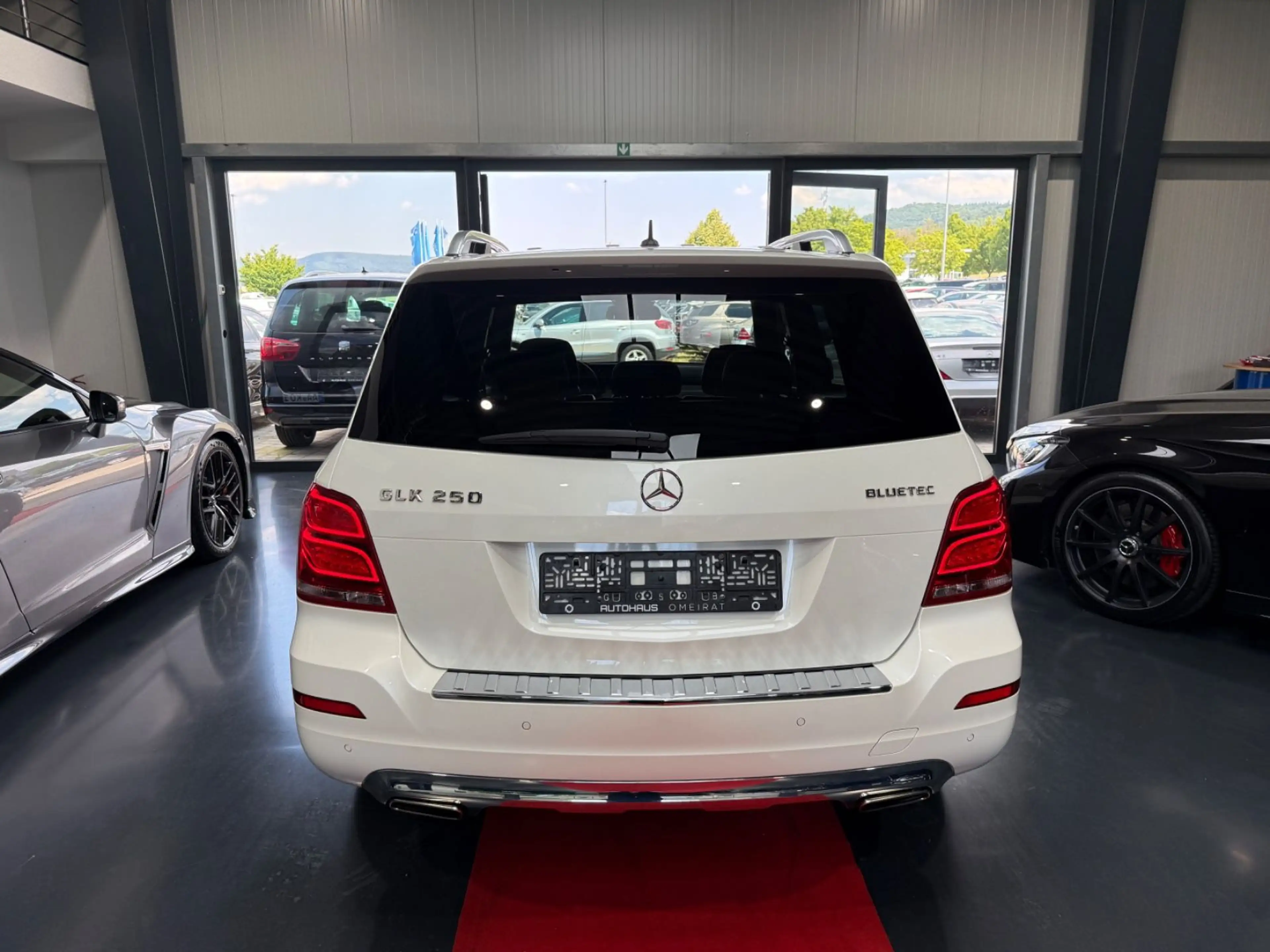 Mercedes-Benz GLK 250 Sport-Paket 4M/Panorama/Xenon/AHK/2HD — photo 6