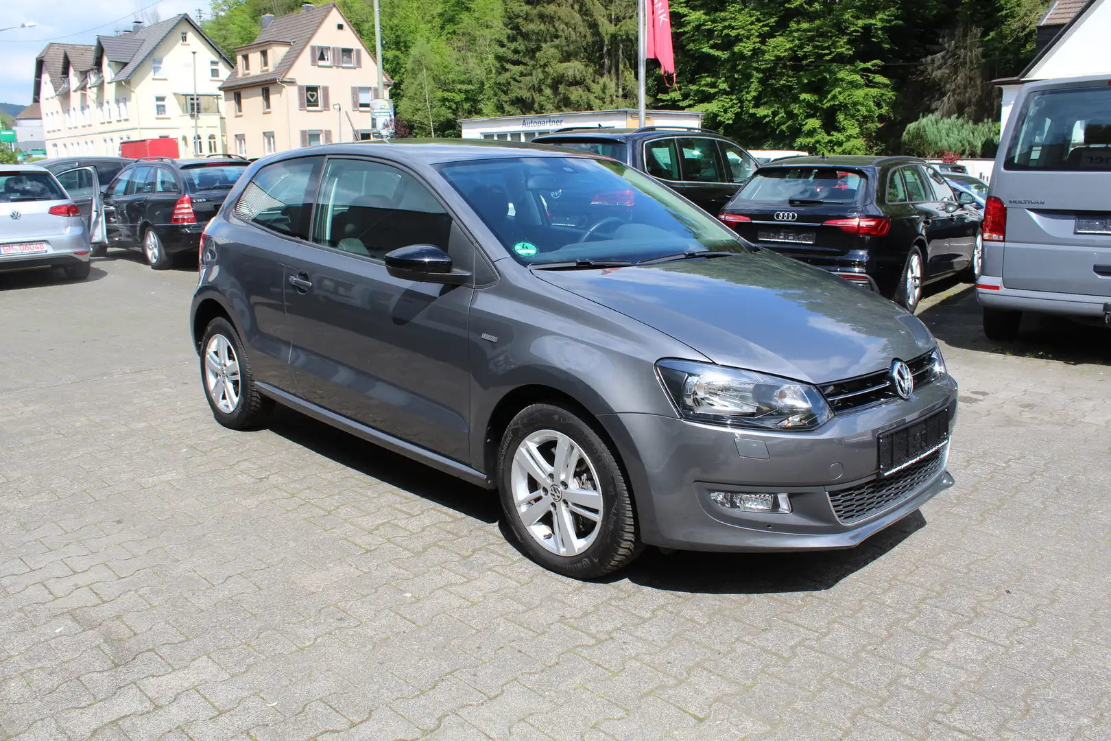 Volkswagen Polo 1,2 TSi DSG, Automatik, Match, Klimaautomatik Gris - 1