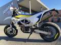 Husqvarna 701 Supermoto - thumbnail 2