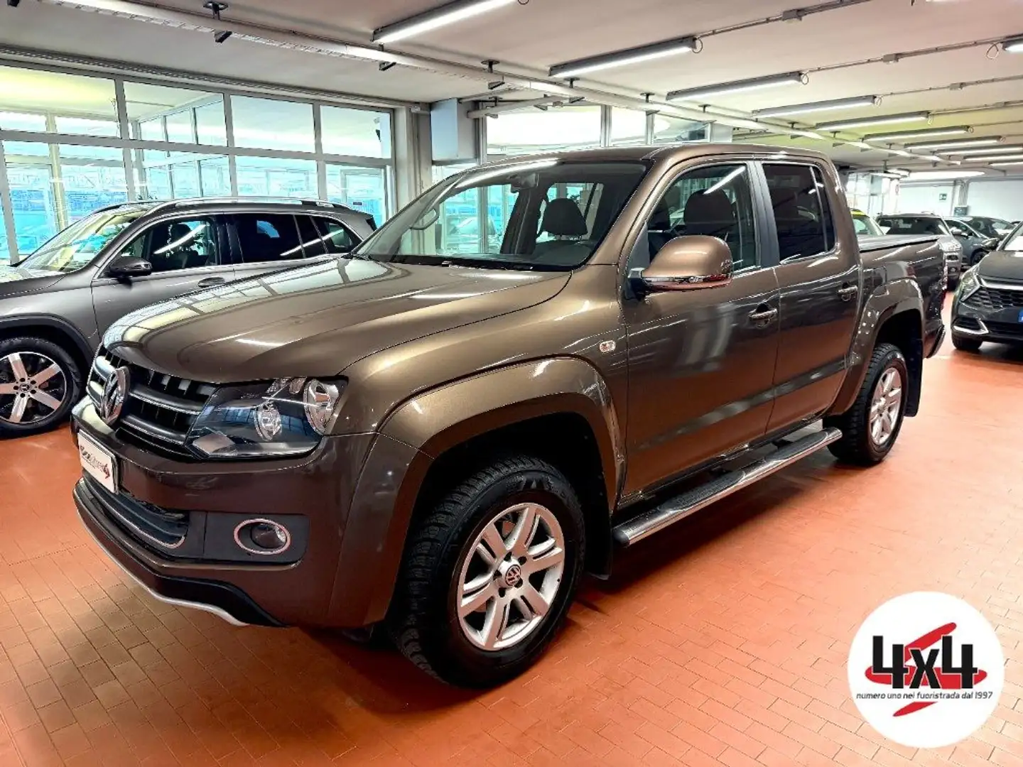 Volkswagen Amarok 2.0 BiTDI 180 CV 4MOTION Auto. *IVA COMPRESA* Barna - 1