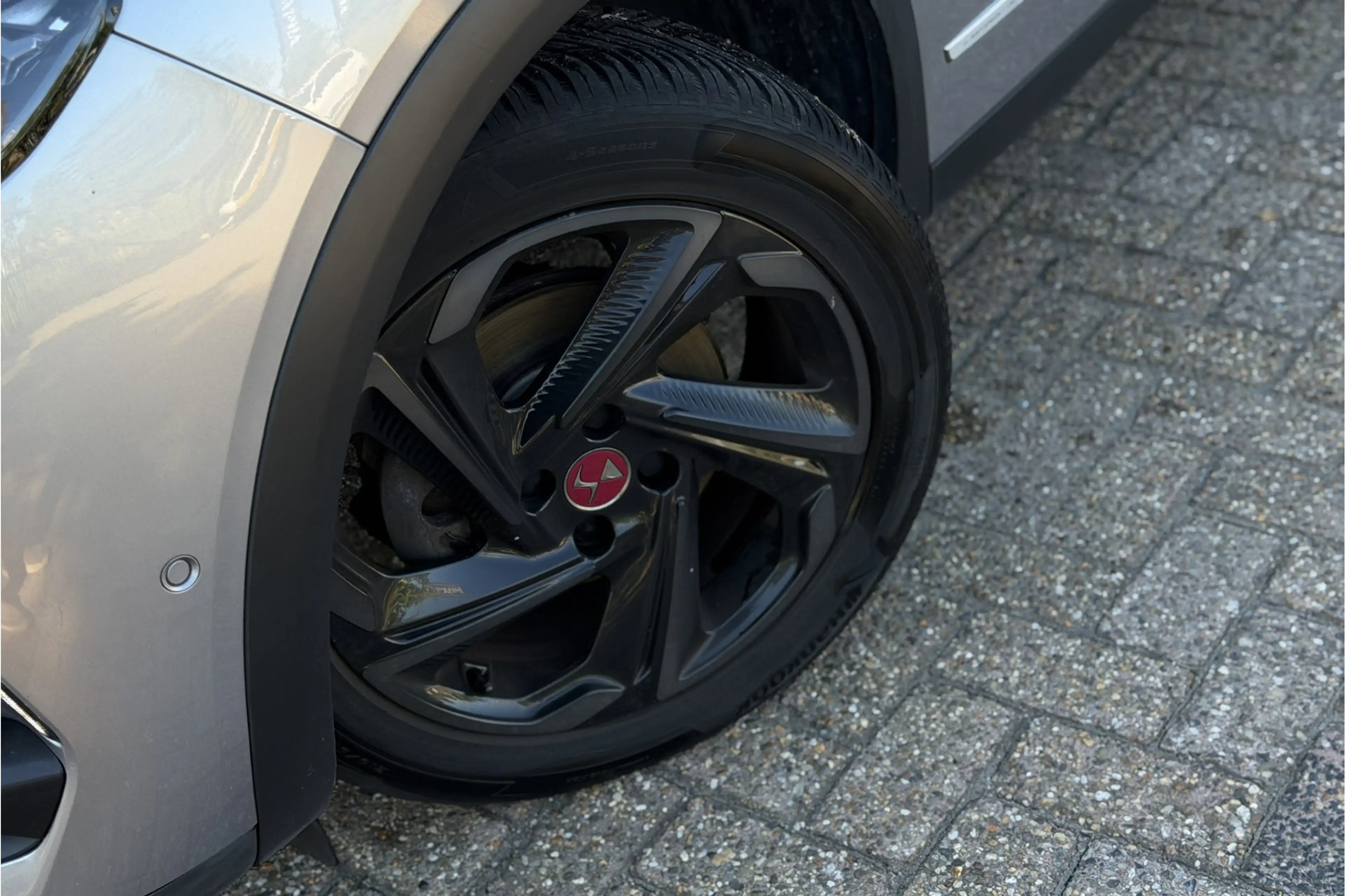 DS Automobiles DS 3 Crossback E-Tense Performance Line 50 kWh | Comfort Acces | — photo 6
