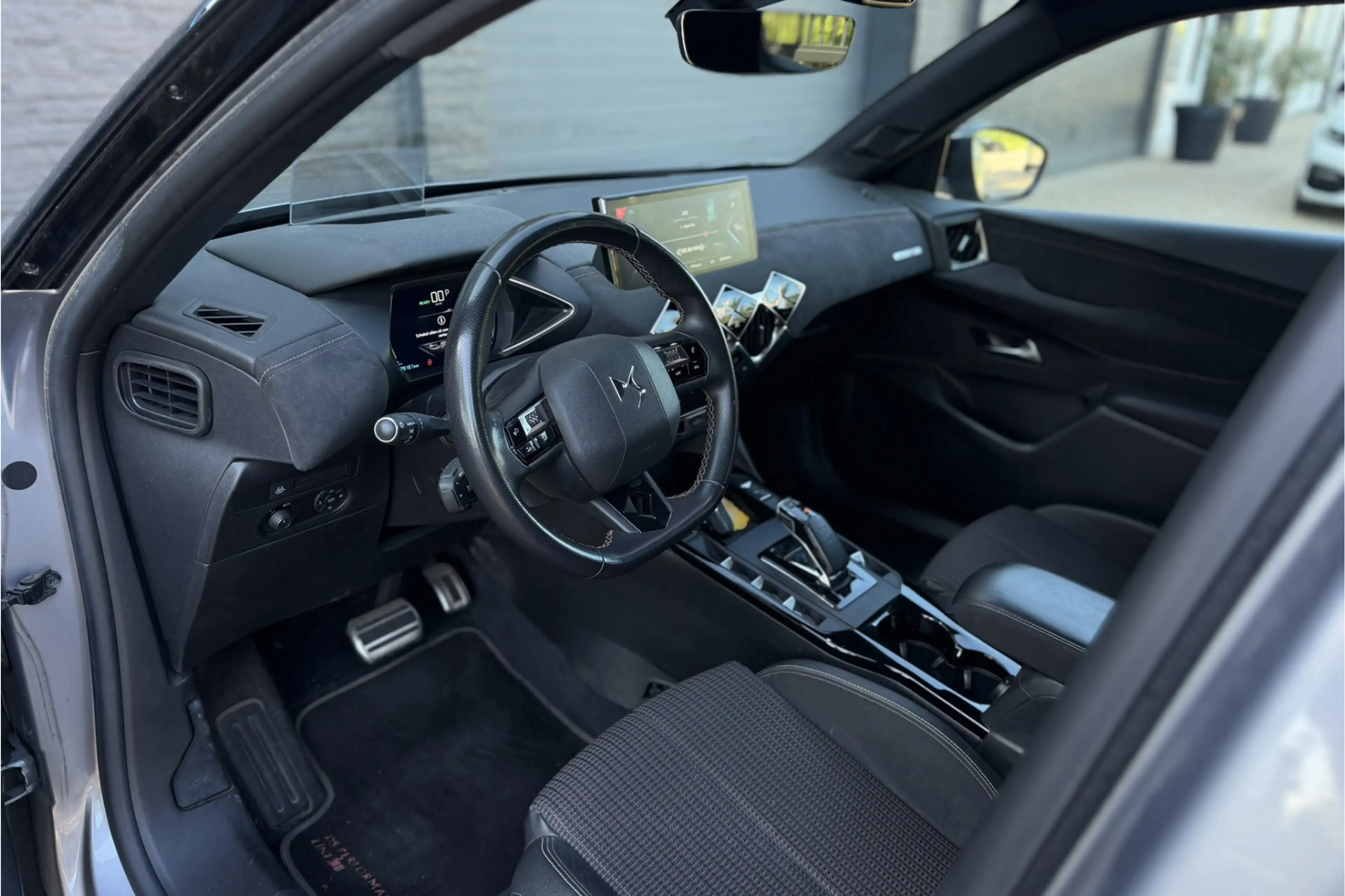 DS Automobiles DS 3 Crossback E-Tense Performance Line 50 kWh | Comfort Acces | — photo 2