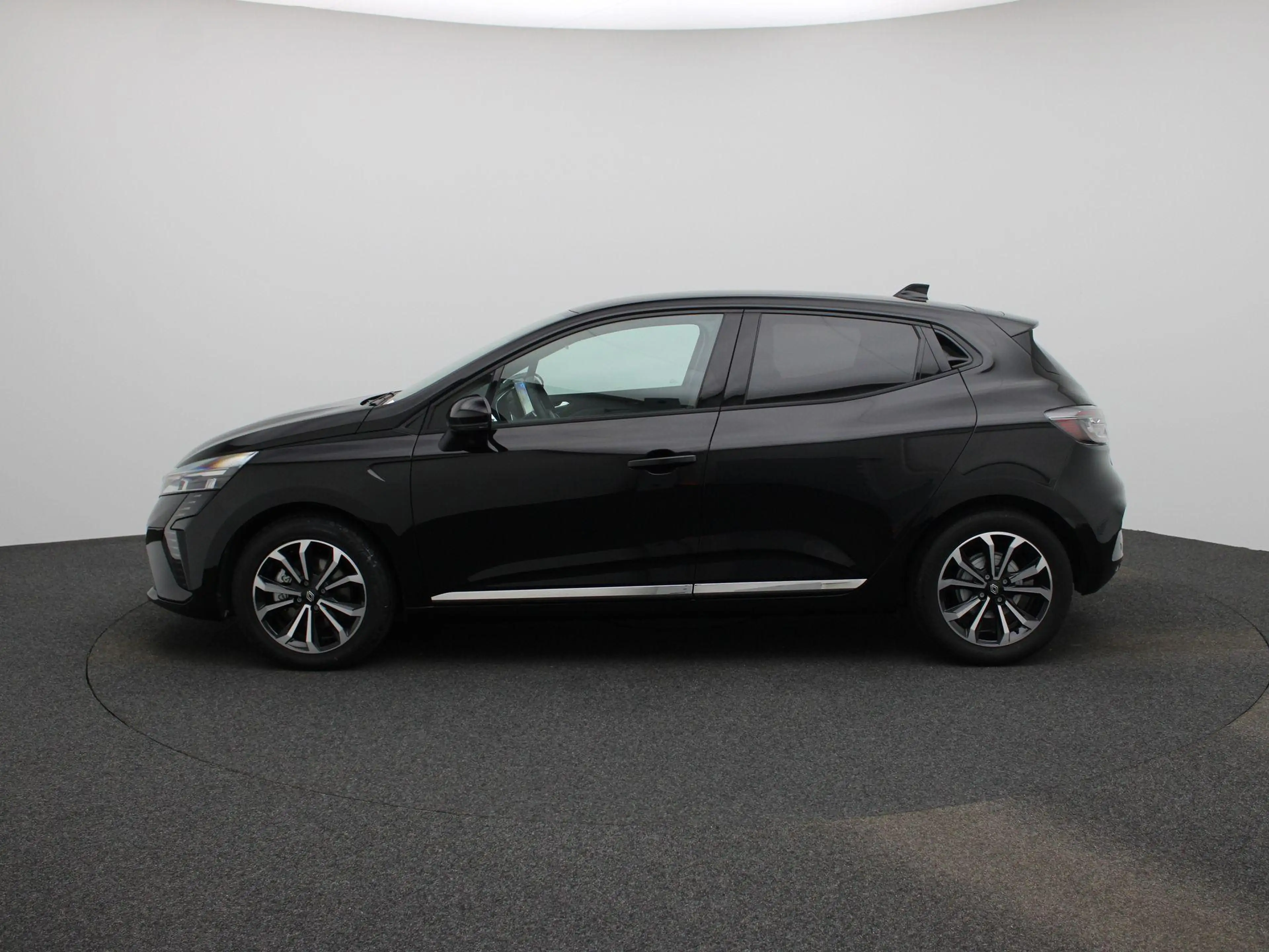 Renault Clio 1.6 E-Tech Full Hybrid 145 techno | Automaat | Nav — photo 4