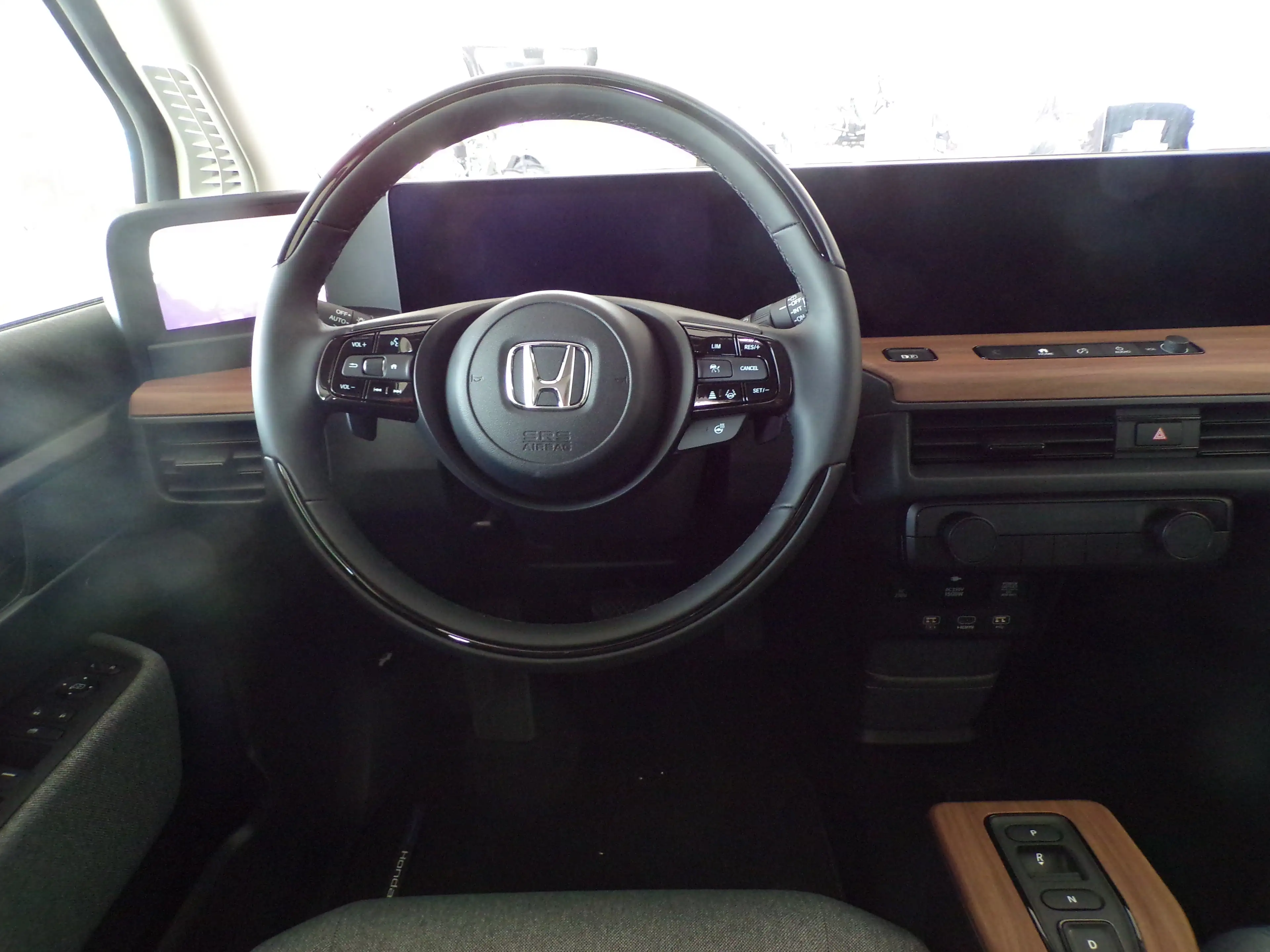 Honda e Advance Paket 17" - Illuminations-Paket — photo 8