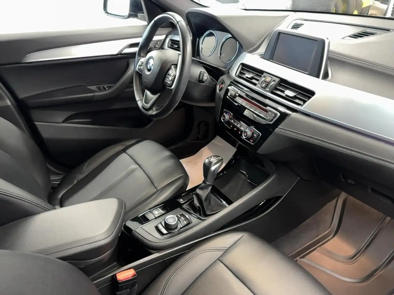 BMW X2 снимка BMW X2
