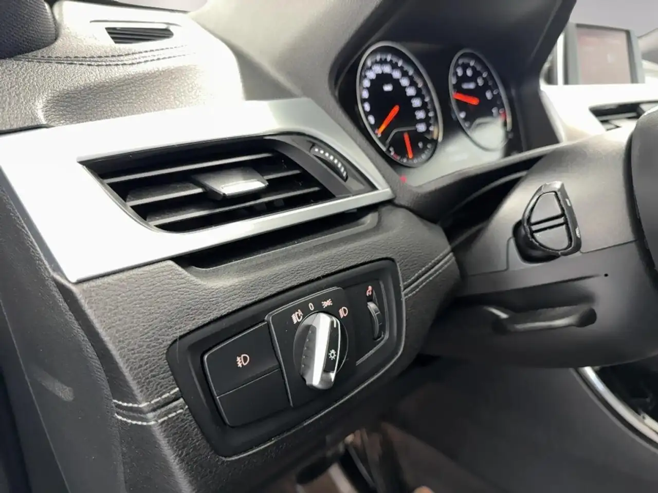 BMW X2 снимка BMW X2