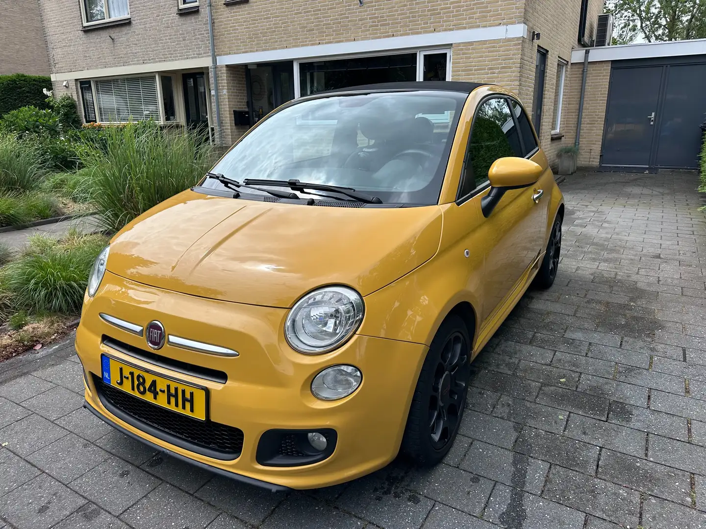 Fiat 500 500 0.9 TwinAir Lounge Geel - 1