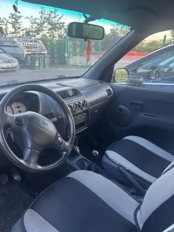Daihatsu Trevis Sx Abs
