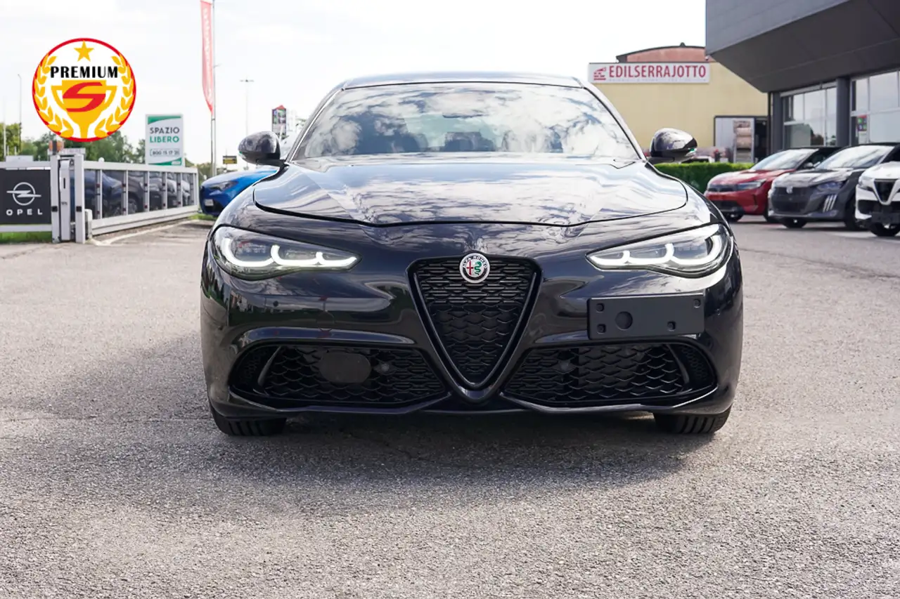 Alfa Romeo Giulia 2025