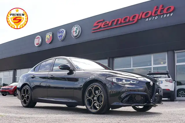 Alfa Romeo Giulia 2.2 210cv t Intensa Q4 /HARMAN KARDON