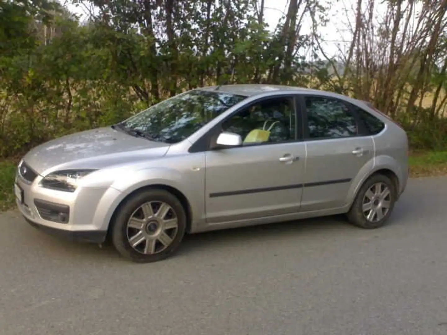 Ford Focus 90 cv - 1