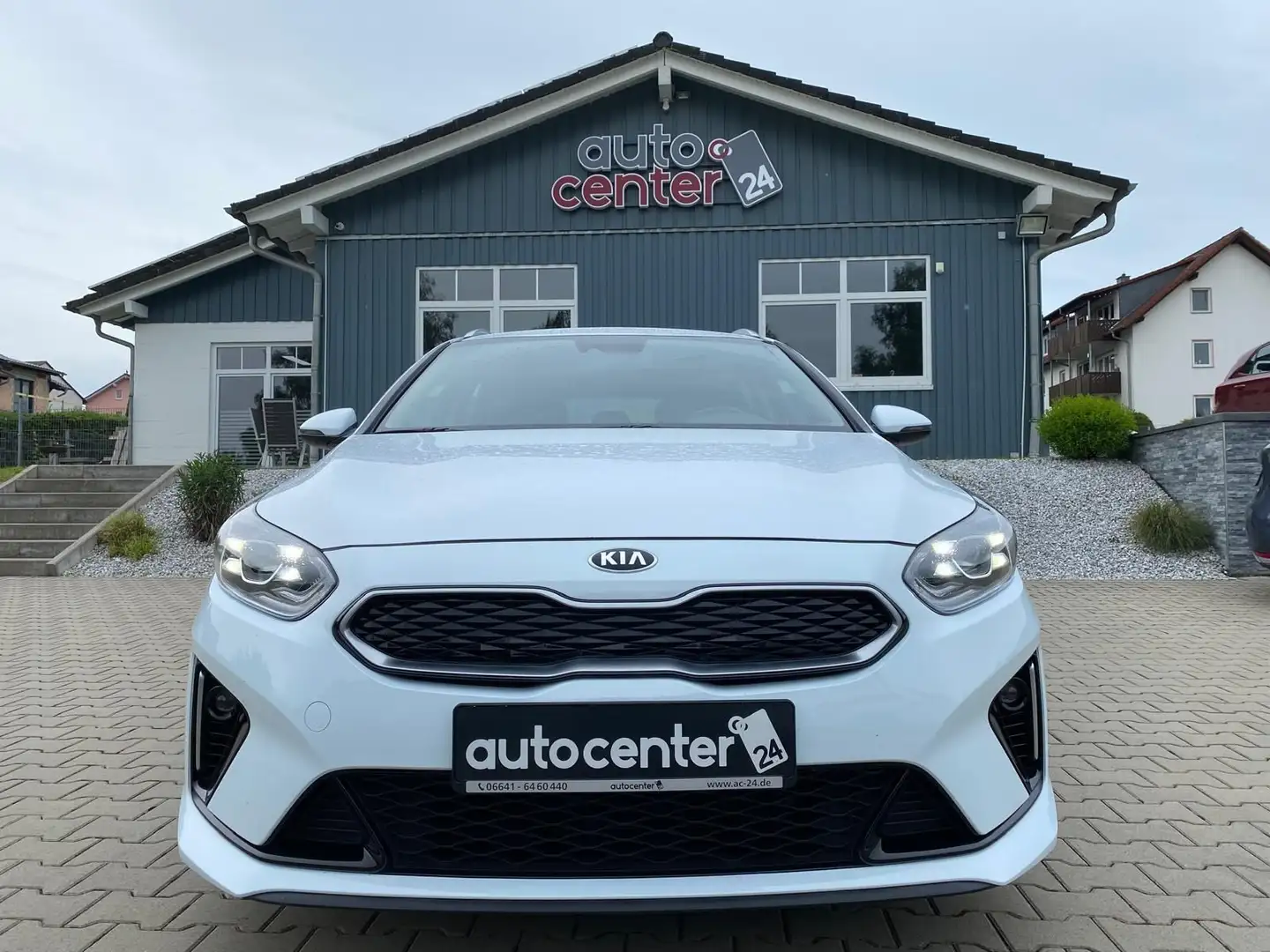 Kia Ceed SW / cee'd SW °Spirit°LED°Navi°1.Hand°Kamera° Blanc - 2