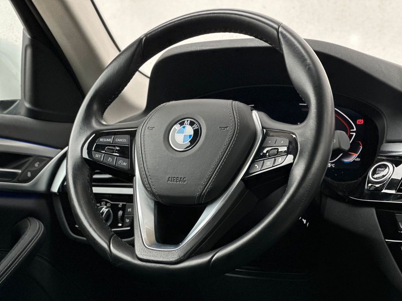 BMW 520 d Touring KAMERA*TEMP*APPLECARPLAY* — photo 9