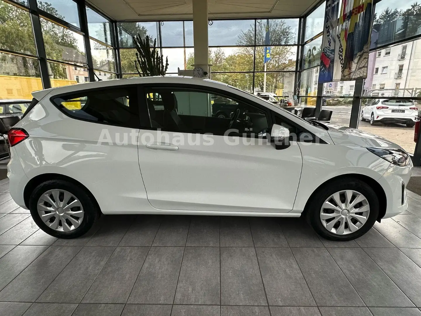 Ford Fiesta *Carplay*Klima*inkl.24 Monate MPR-Garantie Blanc - 1