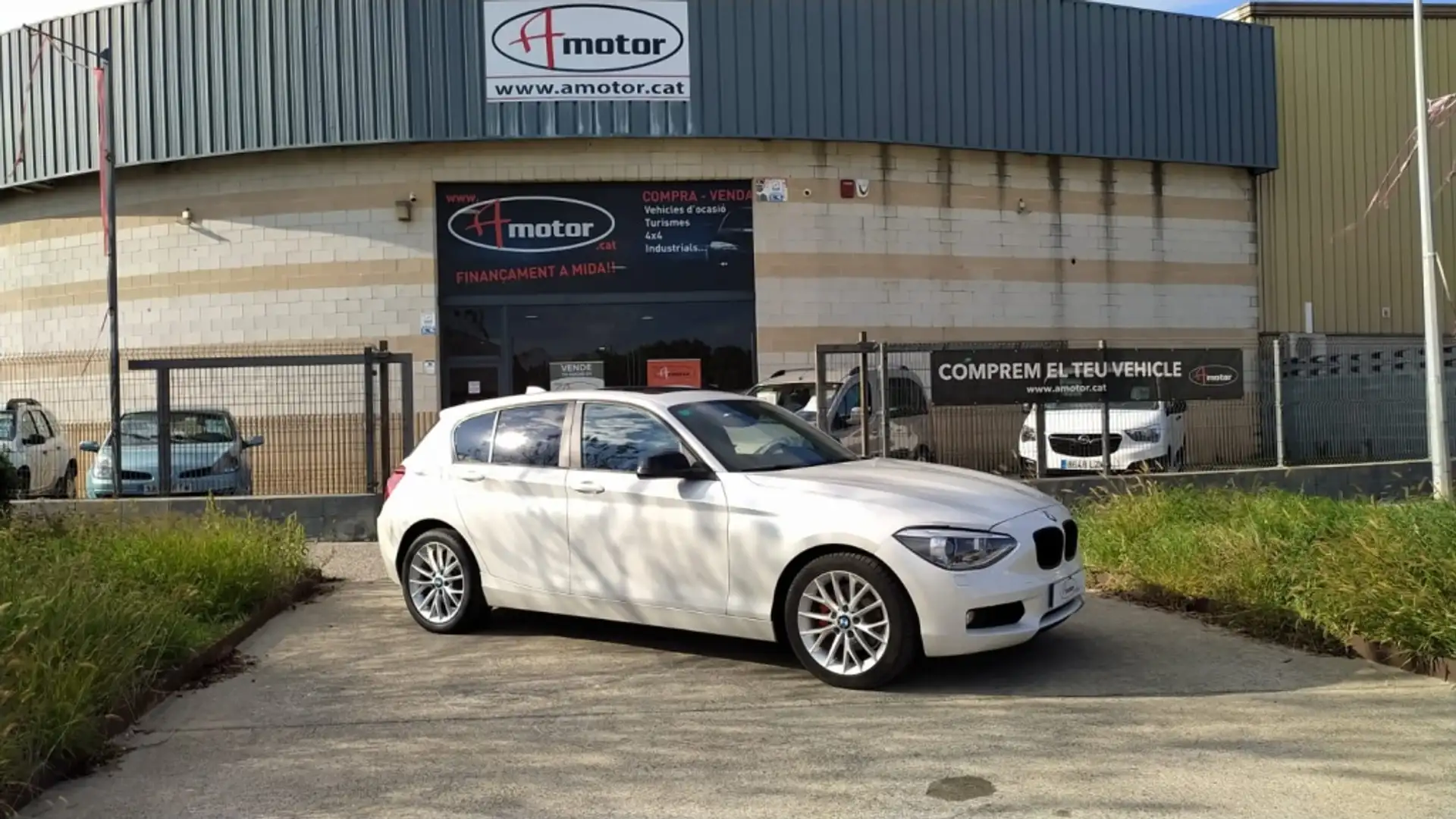 BMW 118 118d Blanc - 2