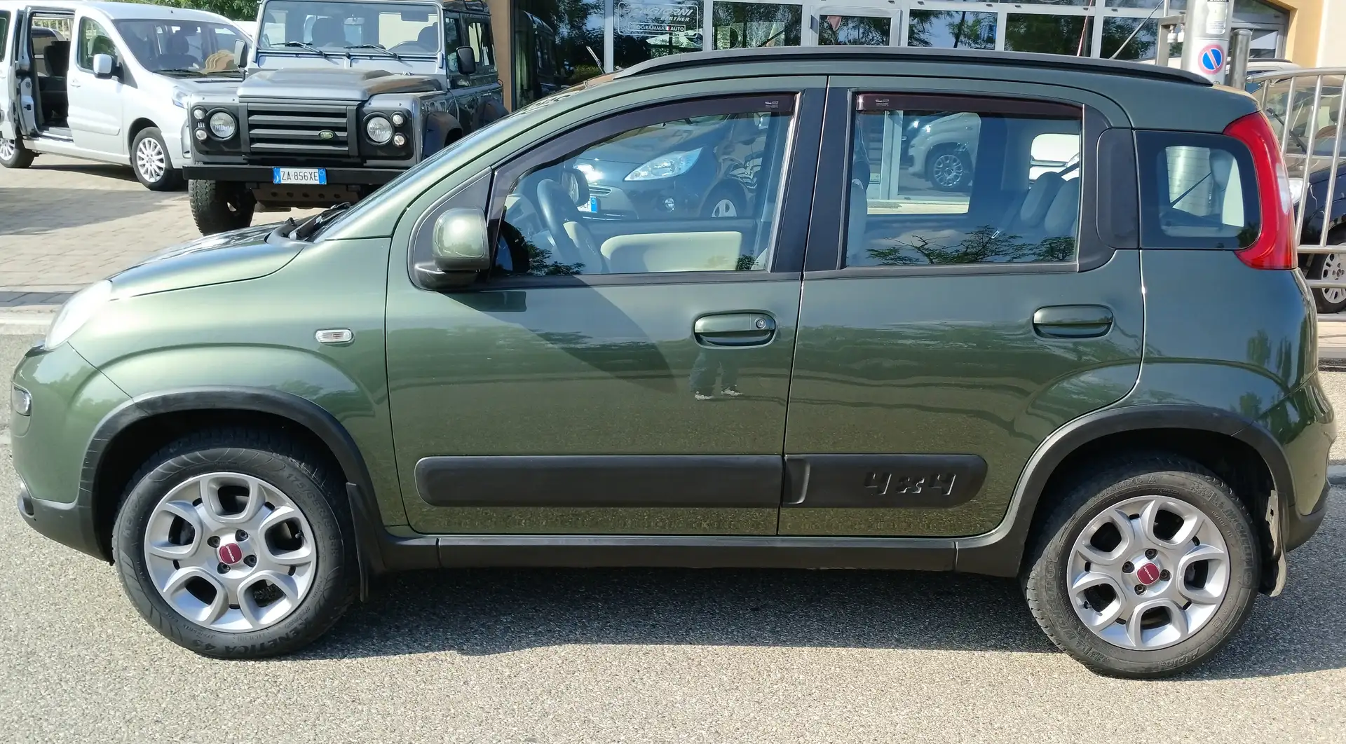 Fiat Panda Cross1.3 mjt 16v Cross 4x4 75cv Tagliandata Grün - 2