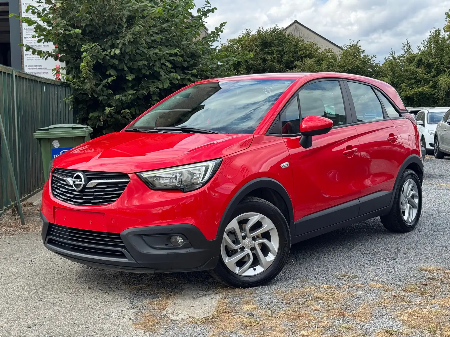 Opel Crossland X Crossland X 1.2 Edition Rojo - 1