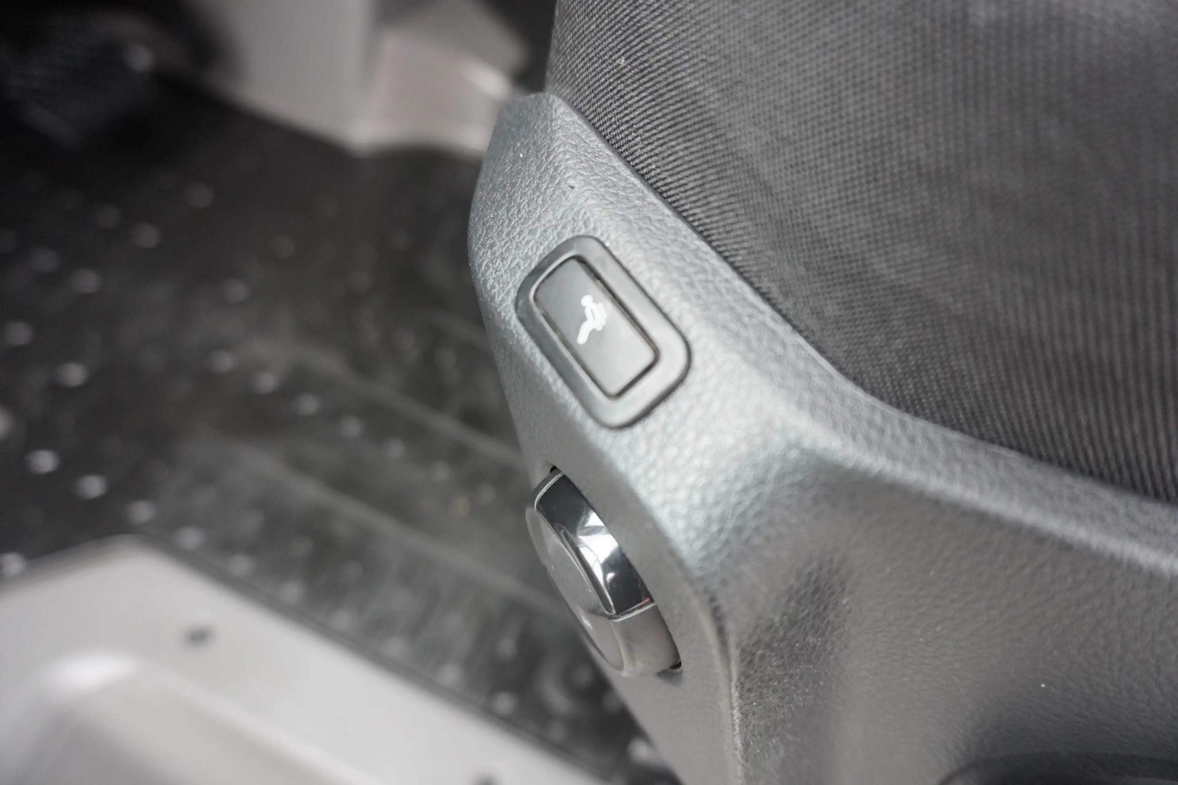 Volkswagen Crafter 140pk Automaat L3H2 Navigatie LED ACC Cruise contr — photo 8