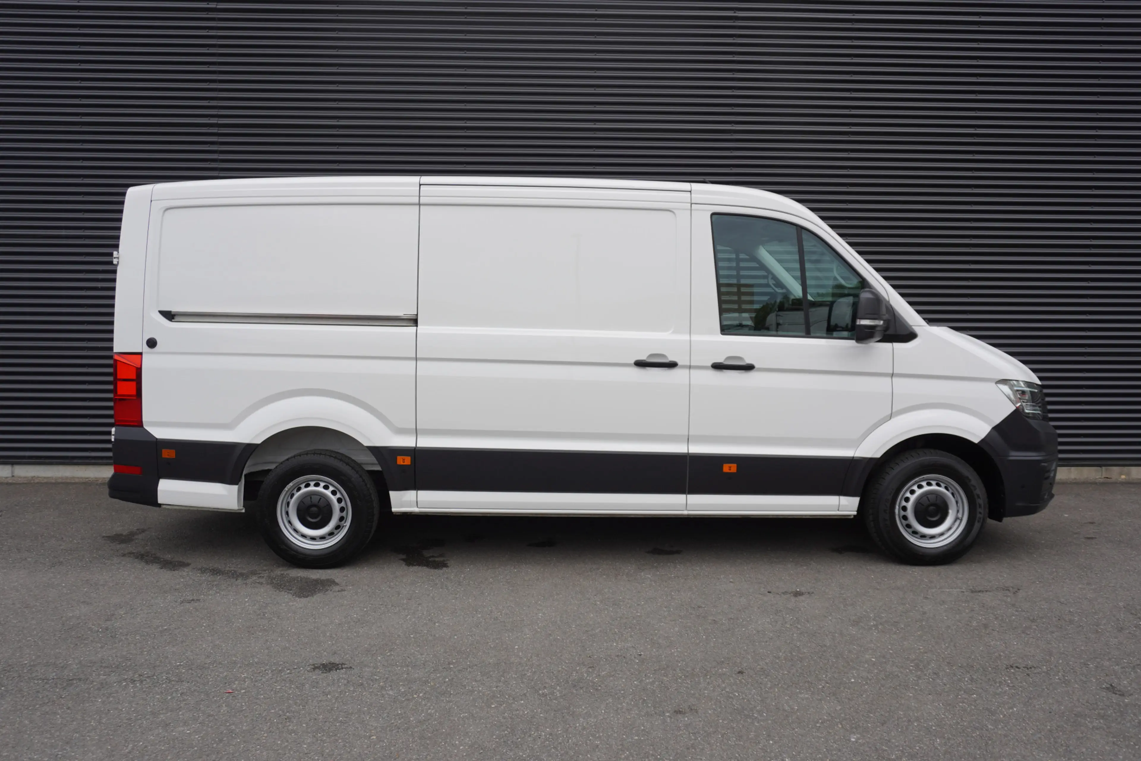 Volkswagen Crafter 140pk Automaat L3H2 Navigatie LED ACC Cruise contr — photo 12