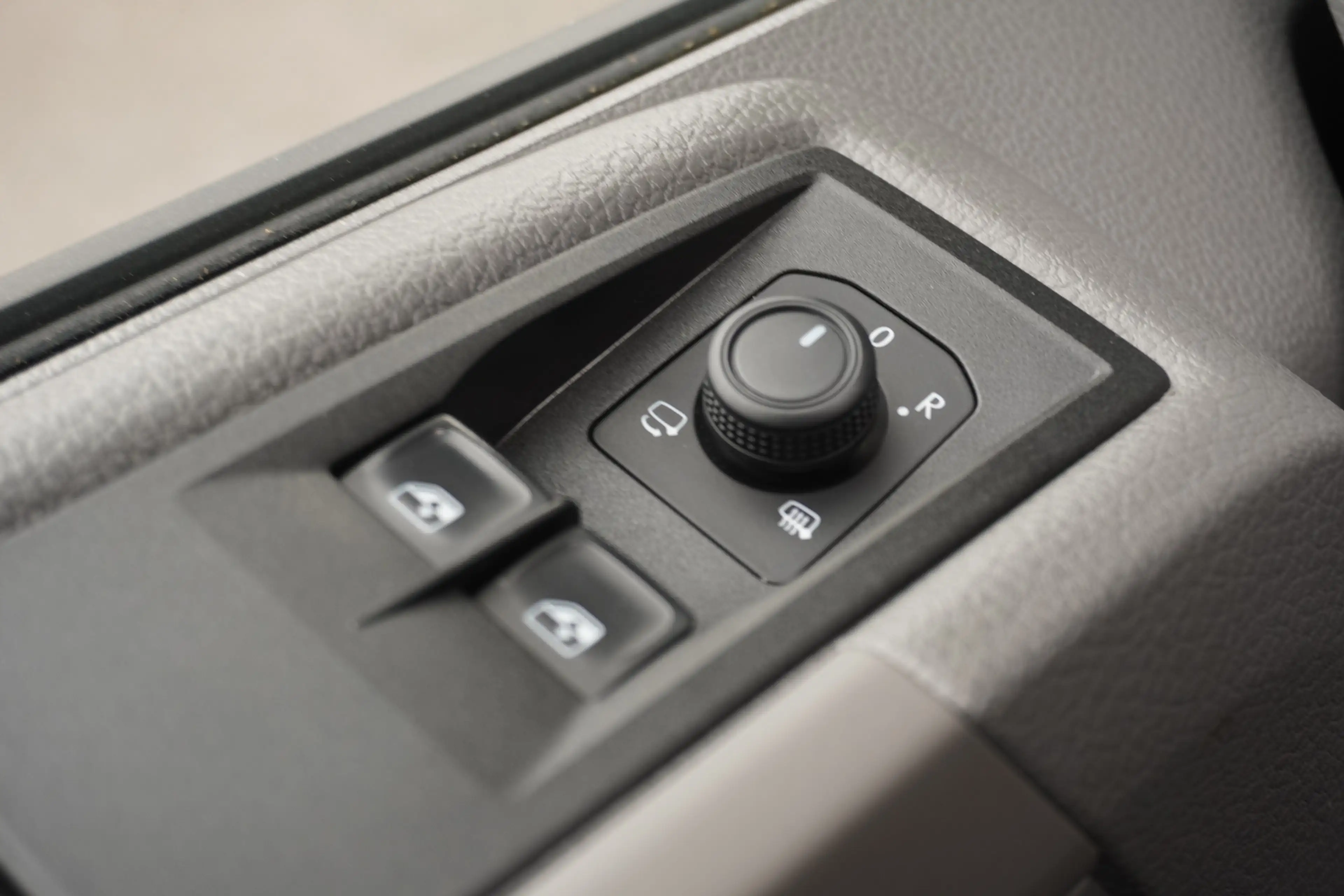 Volkswagen Crafter 140pk Automaat L3H2 Navigatie LED ACC Cruise contr — photo 15