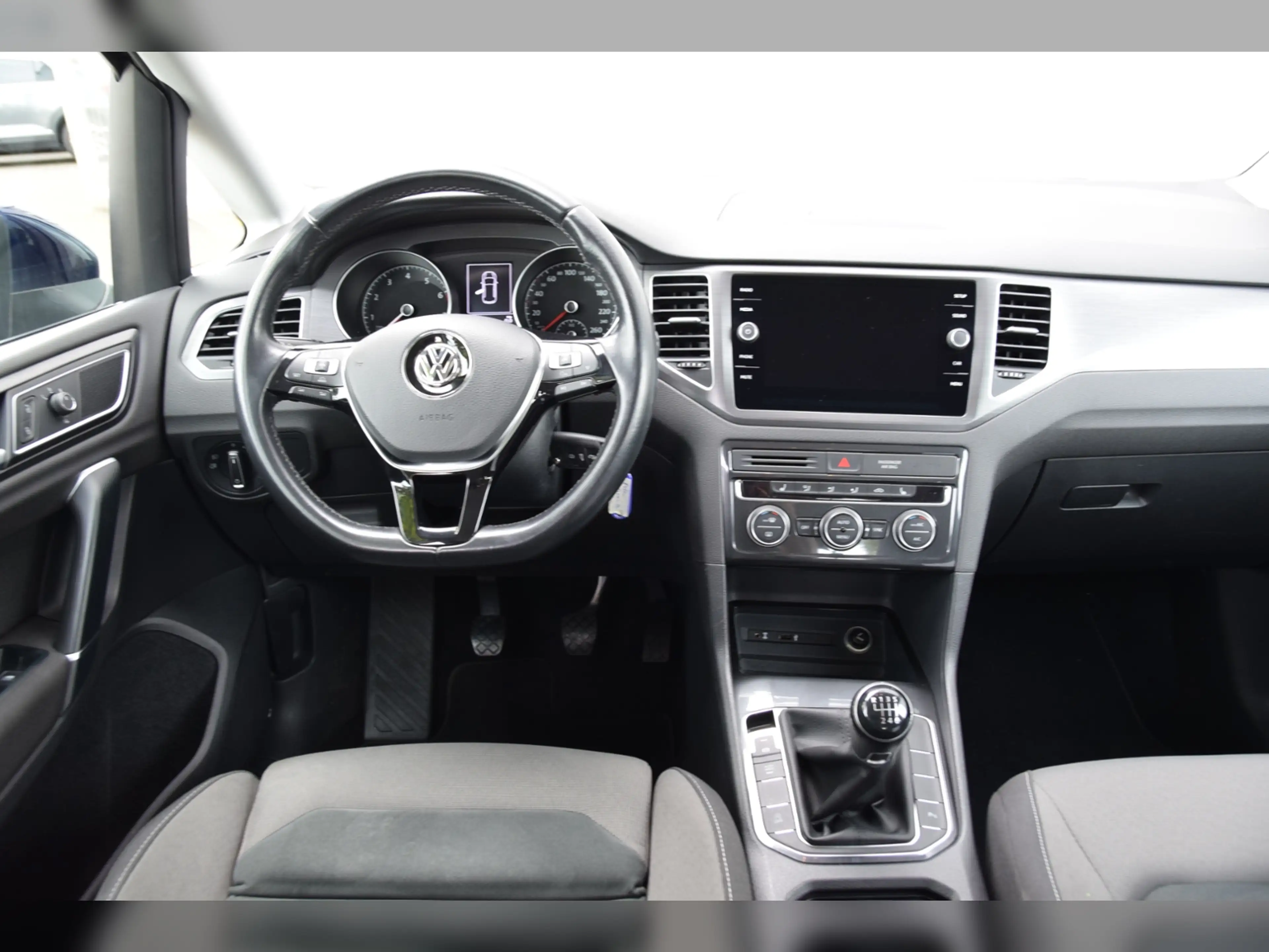 Volkswagen Golf Sportsvan TSI Comfortline — photo 12