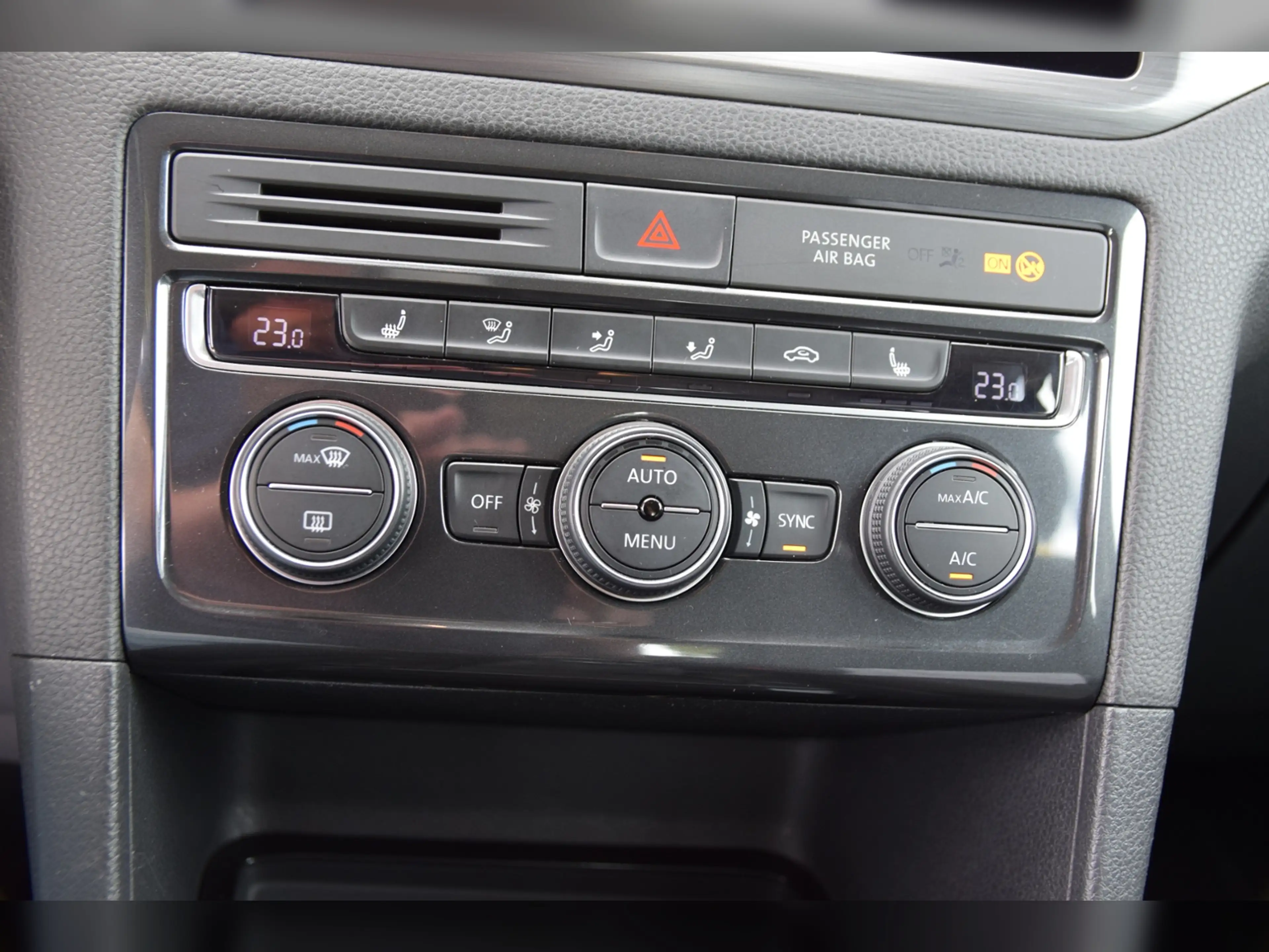 Volkswagen Golf Sportsvan TSI Comfortline — photo 16