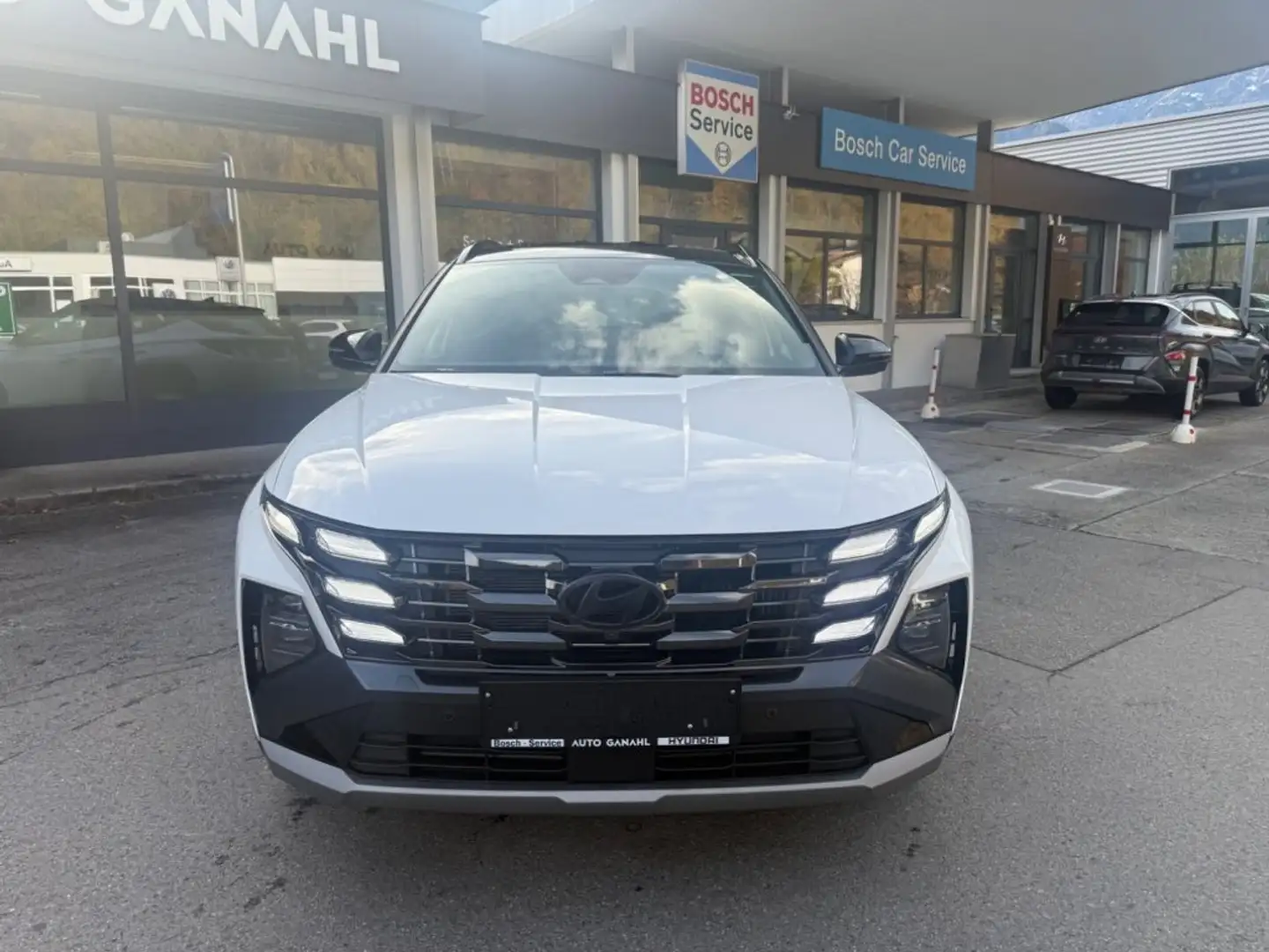 Hyundai TUCSON NX4 20th Anniversary 1,6 T-GDi PHEV 4WD AT t5pa1 Schwarz - 2