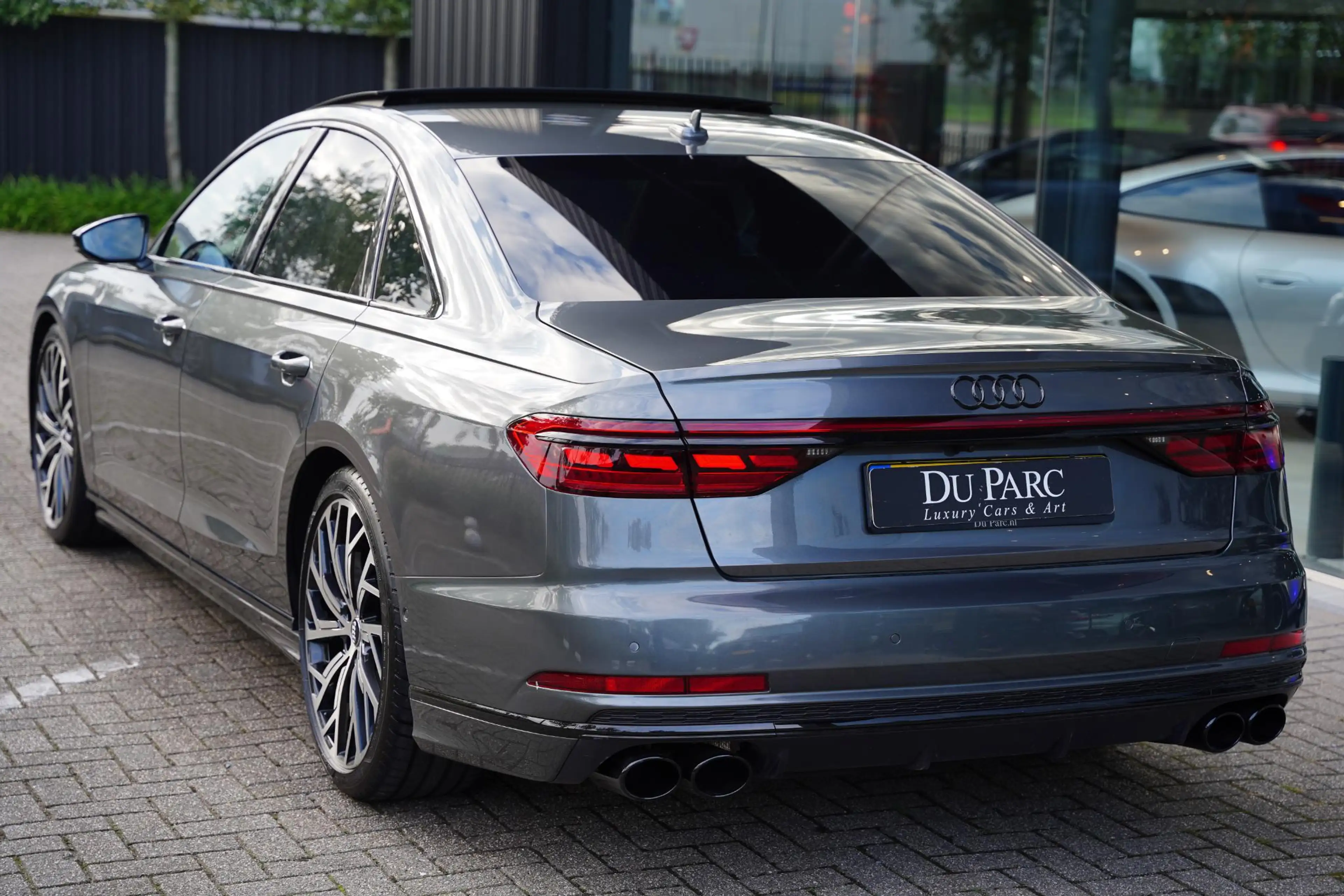 Audi S8 4.0 TFSI Quattro B&O / Active Chassis / NL-Auto — photo 3