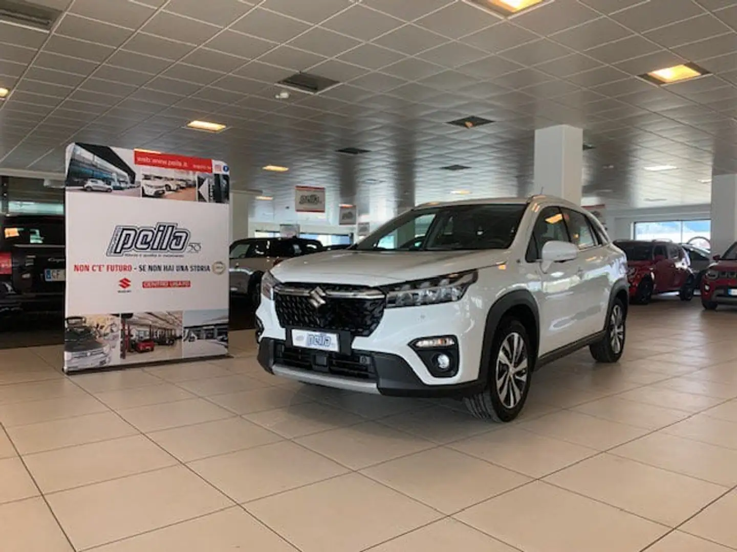 Suzuki S-Cross S-Cross 1.5 140V Hybrid A/T Starview Bianco - 1